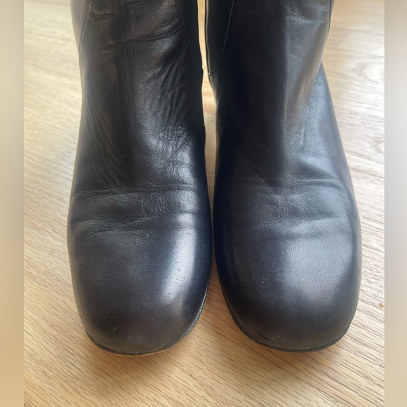 COLE HAAN City Short Boots - Picture 3 of 10